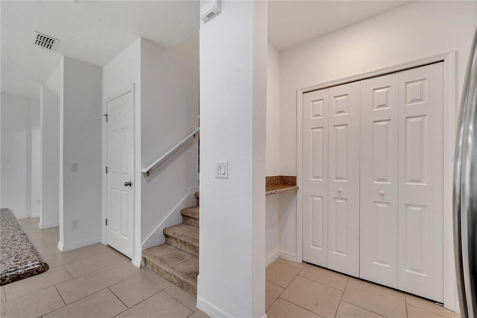 Image 19 of 49 For 1212 Pensacola Court