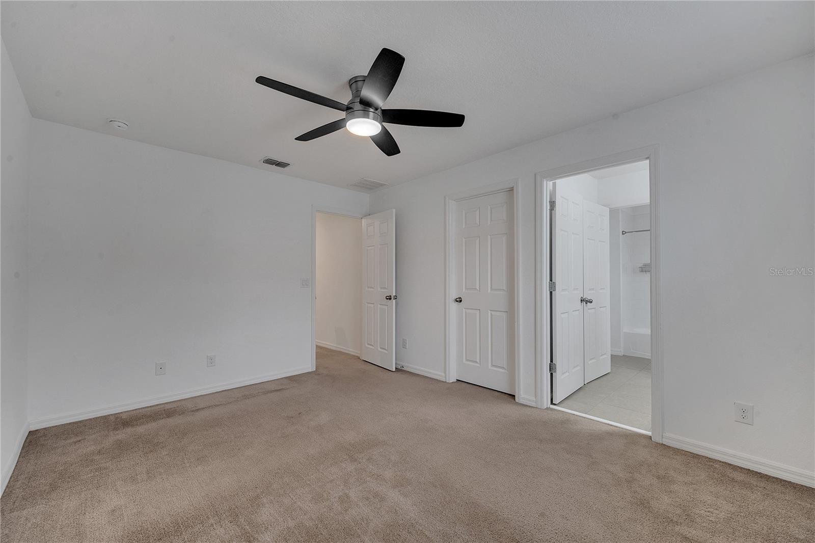 Image 33 of 49 For 1212 Pensacola Court