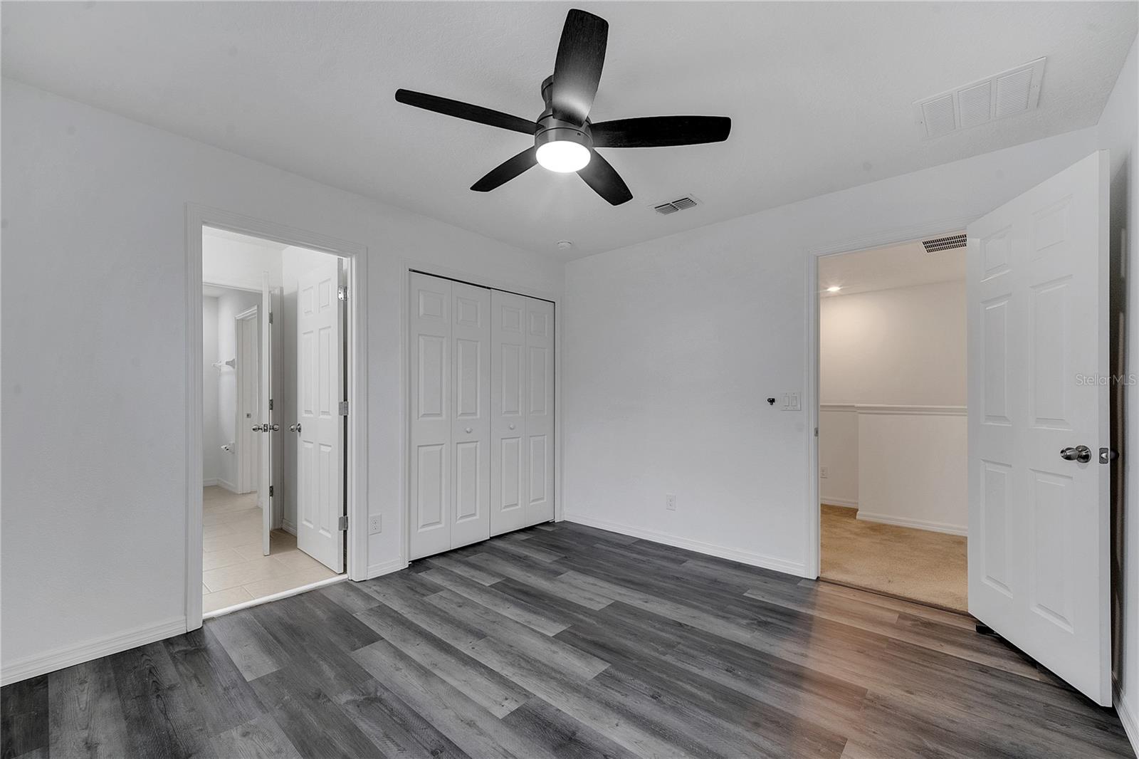 Image 37 of 49 For 1212 Pensacola Court