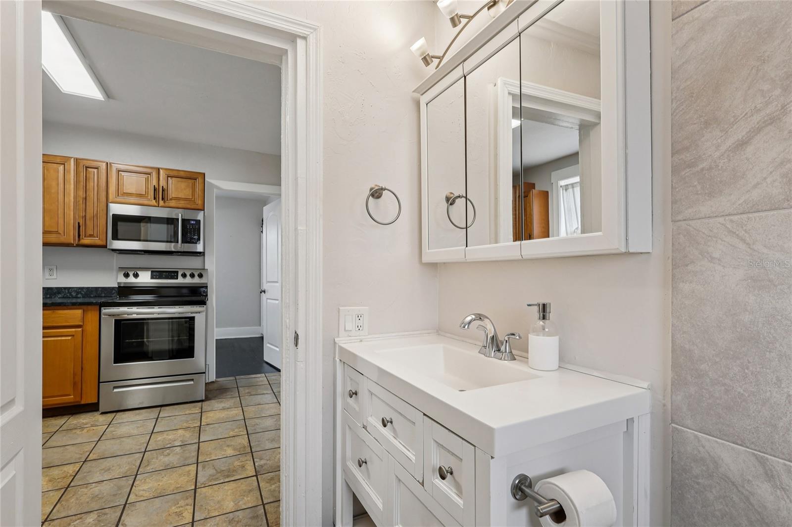 Image 19 of 31 For 137 Grant Street