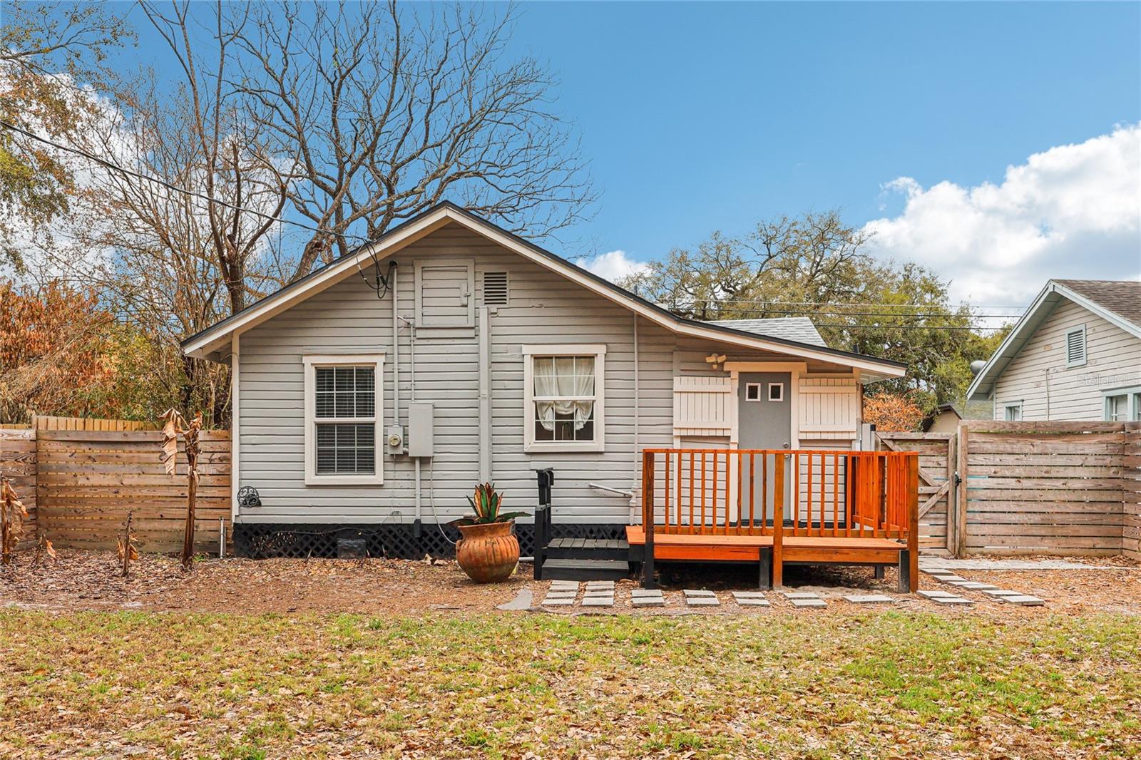 Image 24 of 31 For 137 Grant Street