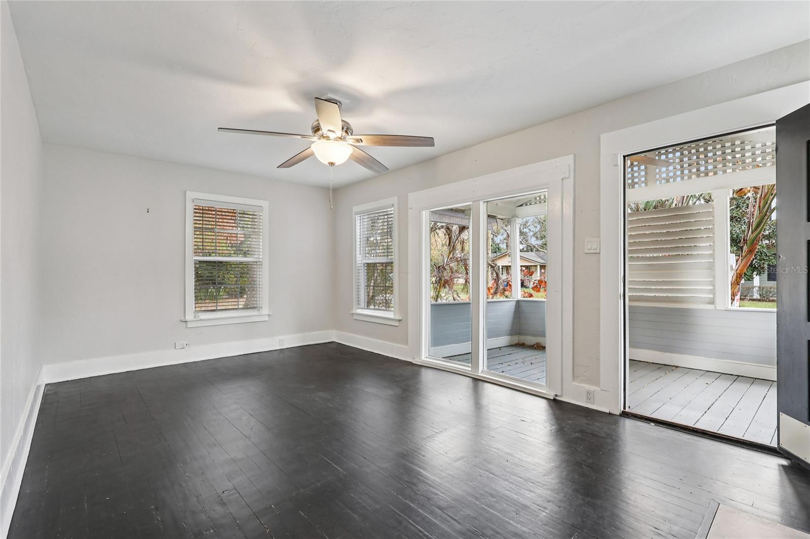 Image 8 of 31 For 137 Grant Street