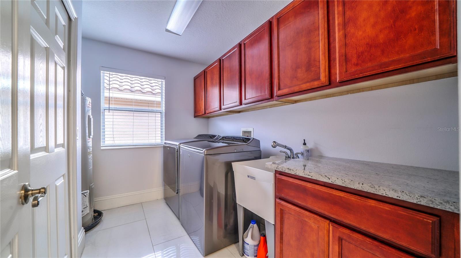 Image 16 of 37 For 6956 Lucca Street