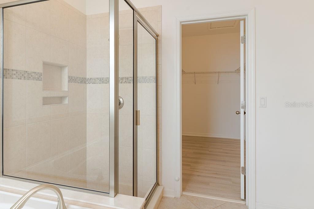 Image 19 of 47 For 15862 Citrus Grove Loop