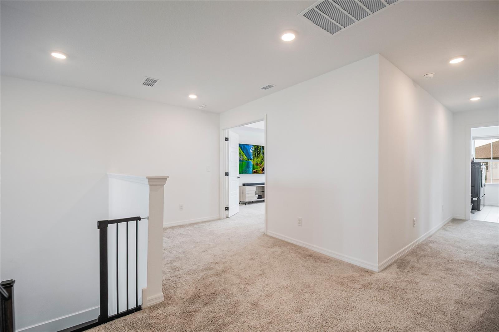 Image 34 of 64 For 2218 Gold Dust Drive