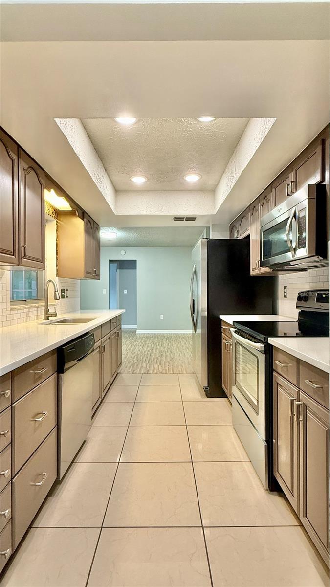 Image 16 of 49 For 2744 Middle Street