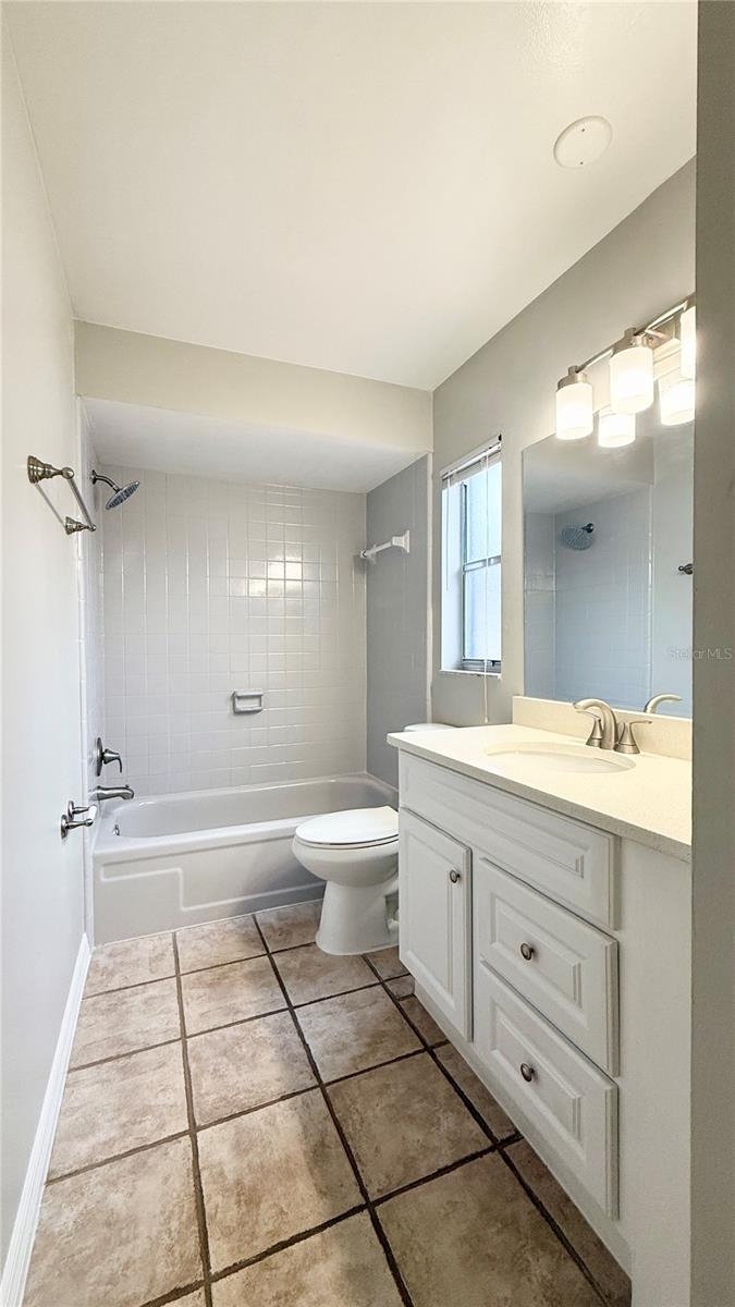 Image 33 of 49 For 2744 Middle Street