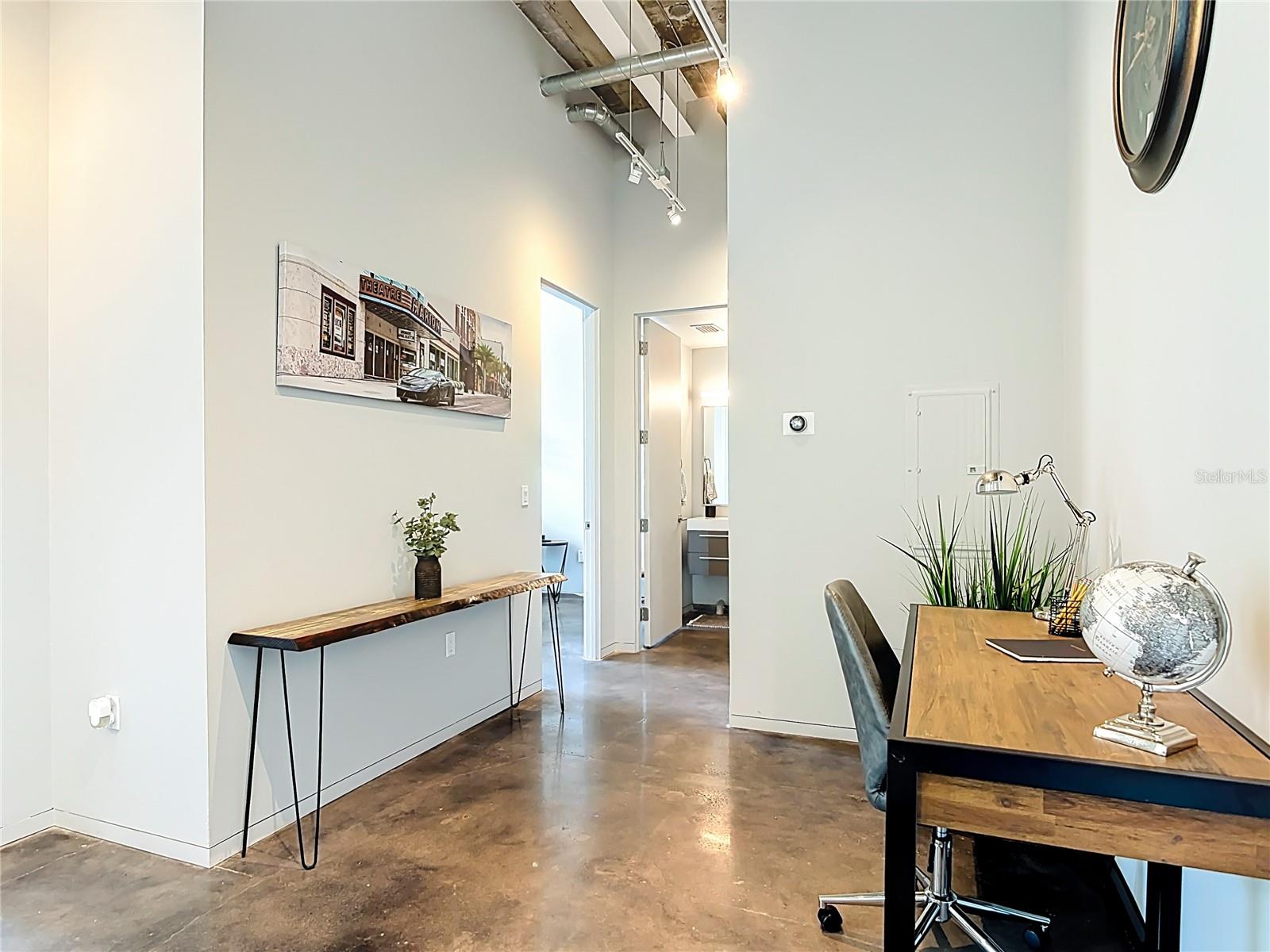 Image 17 of 40 For 302 Broadway Street 240