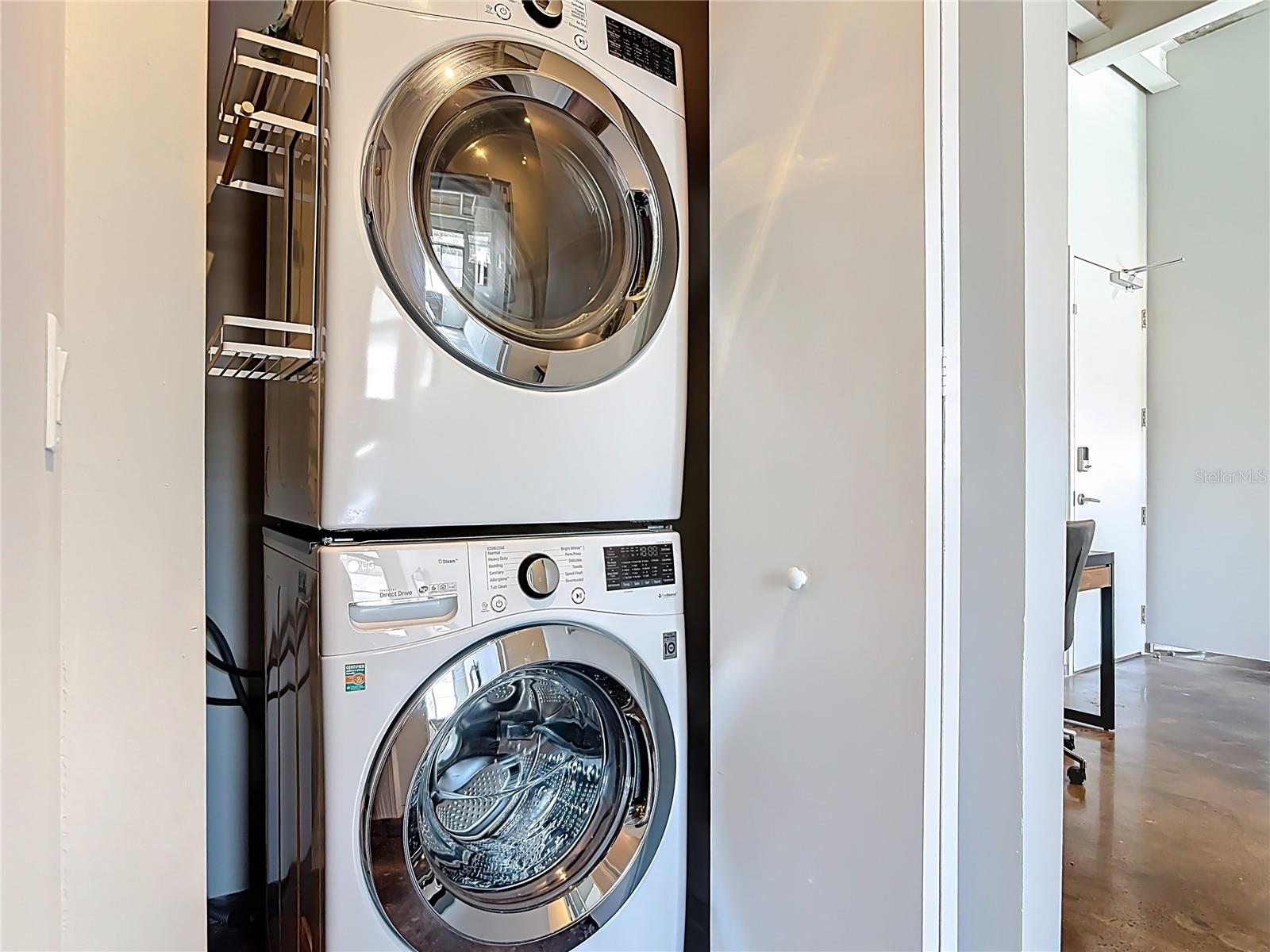 Image 26 of 40 For 302 Broadway Street 240