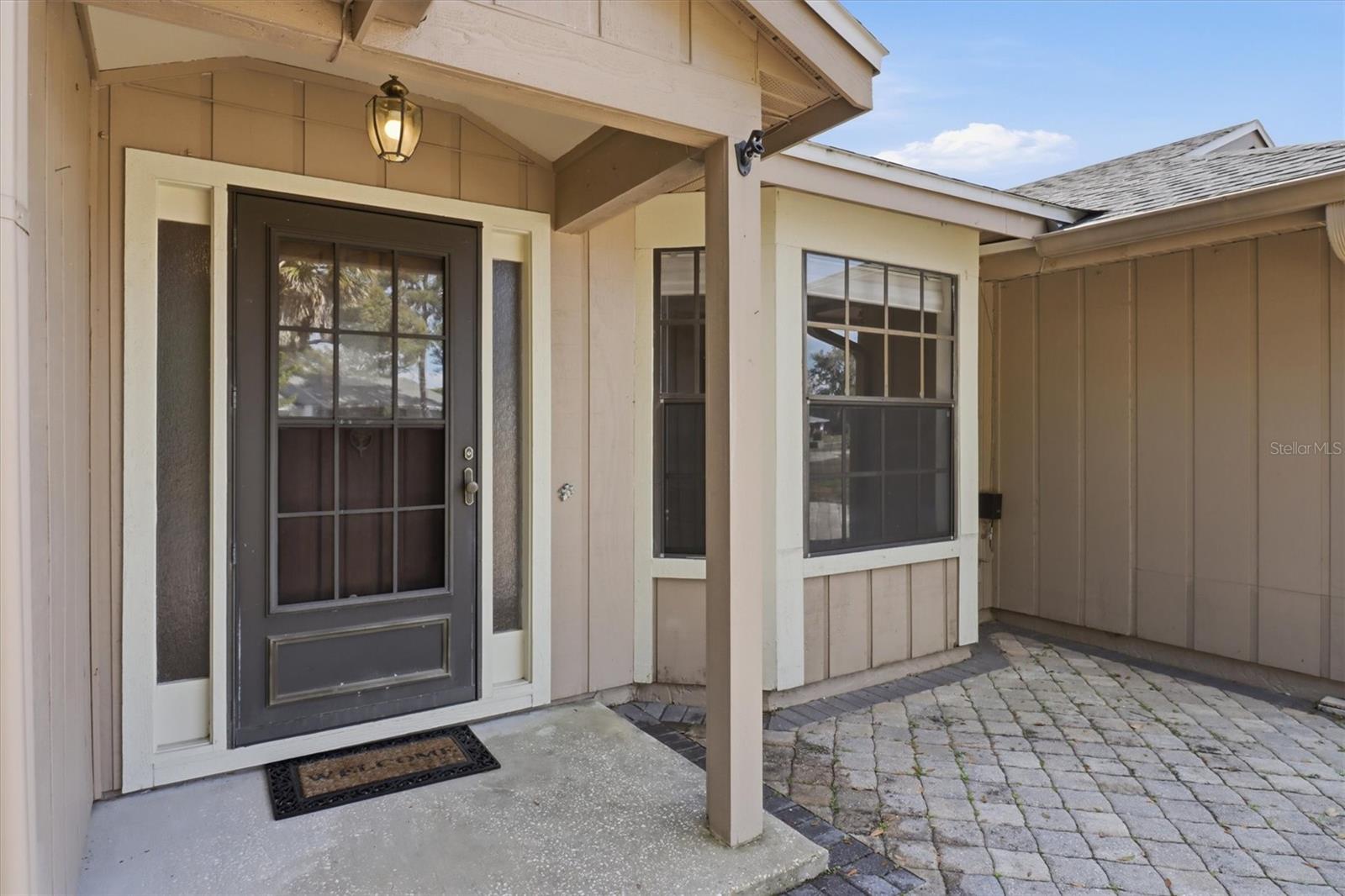 Image 4 of 40 For 219 Hoffman Court