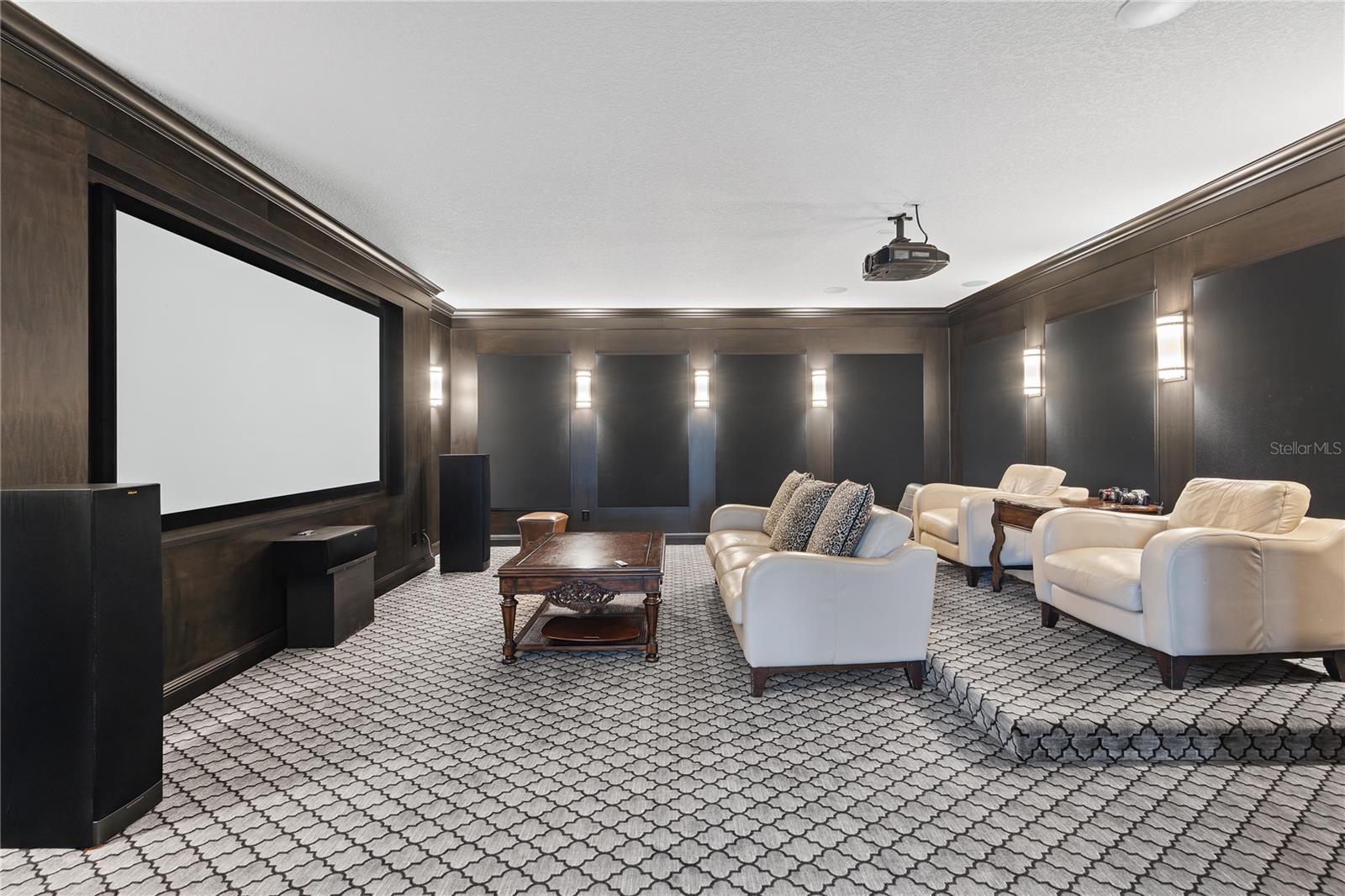 Image 37 of 70 For 217 Arezzo Court