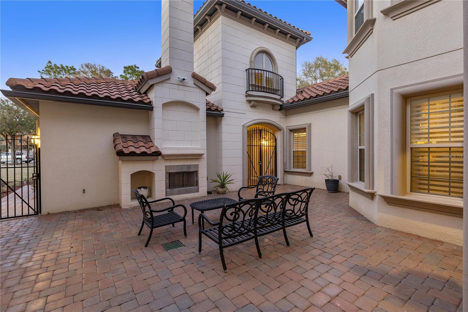 Image 7 of 70 For 217 Arezzo Court