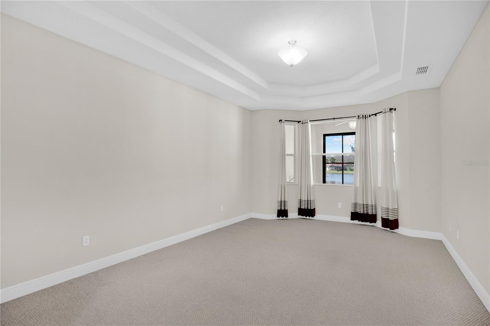 Image 16 of 38 For 2711 Swoop Circle