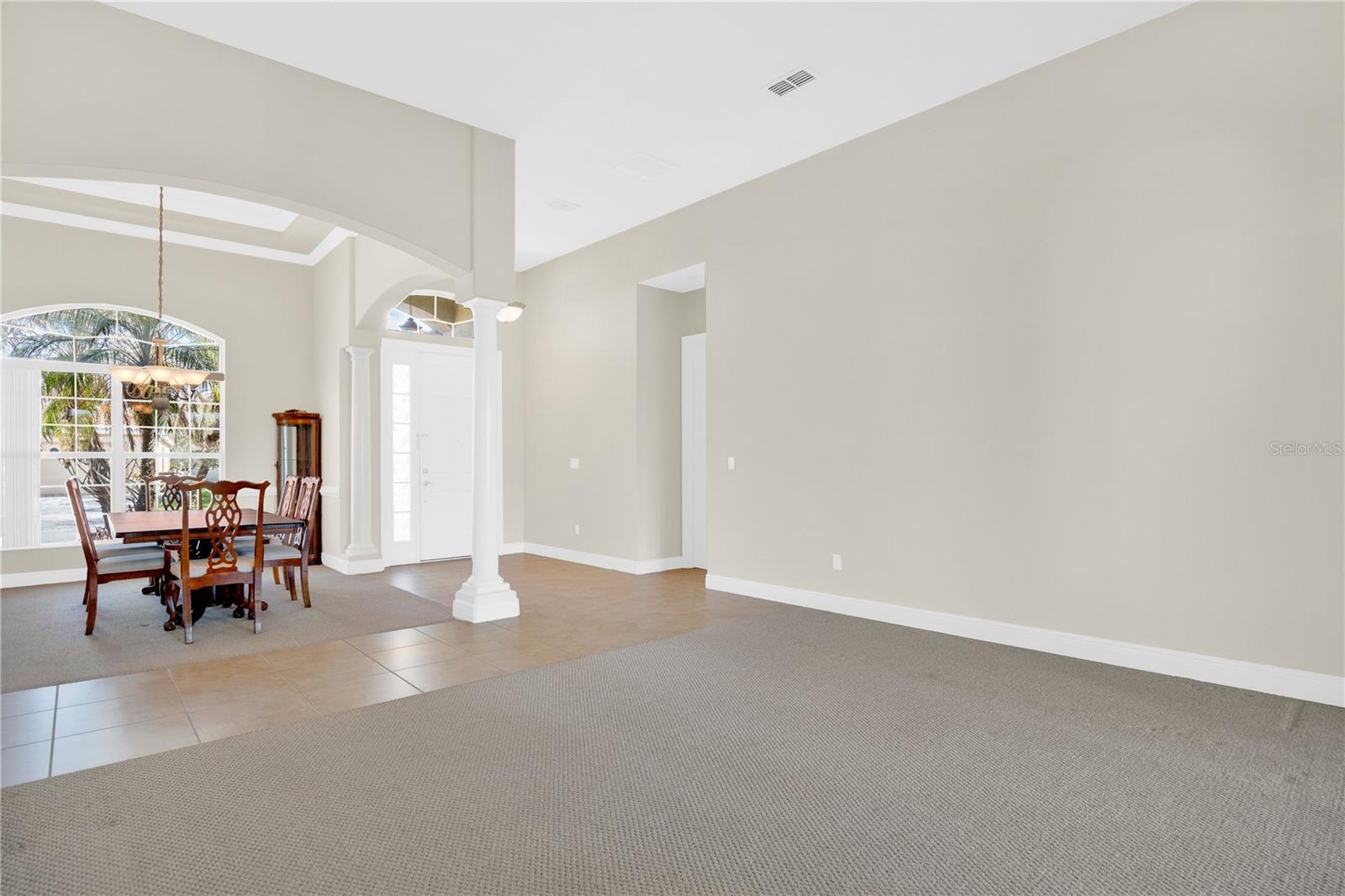 Image 4 of 38 For 2711 Swoop Circle