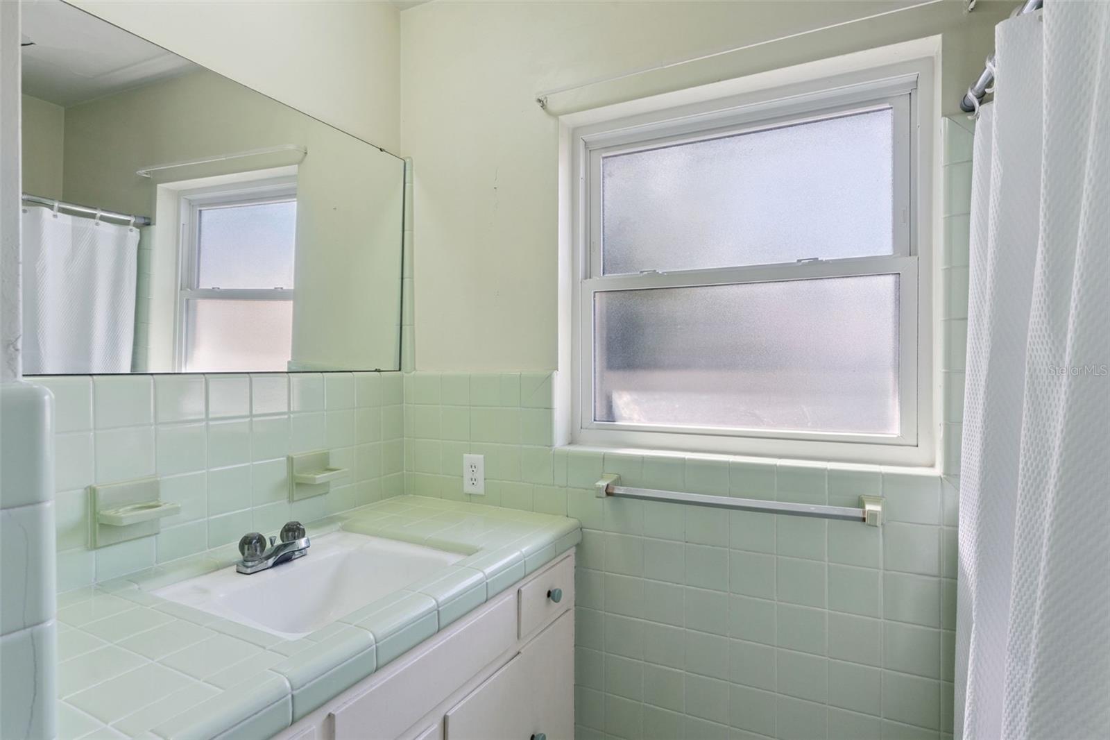 Image 13 of 23 For 1700 Morningside Drive