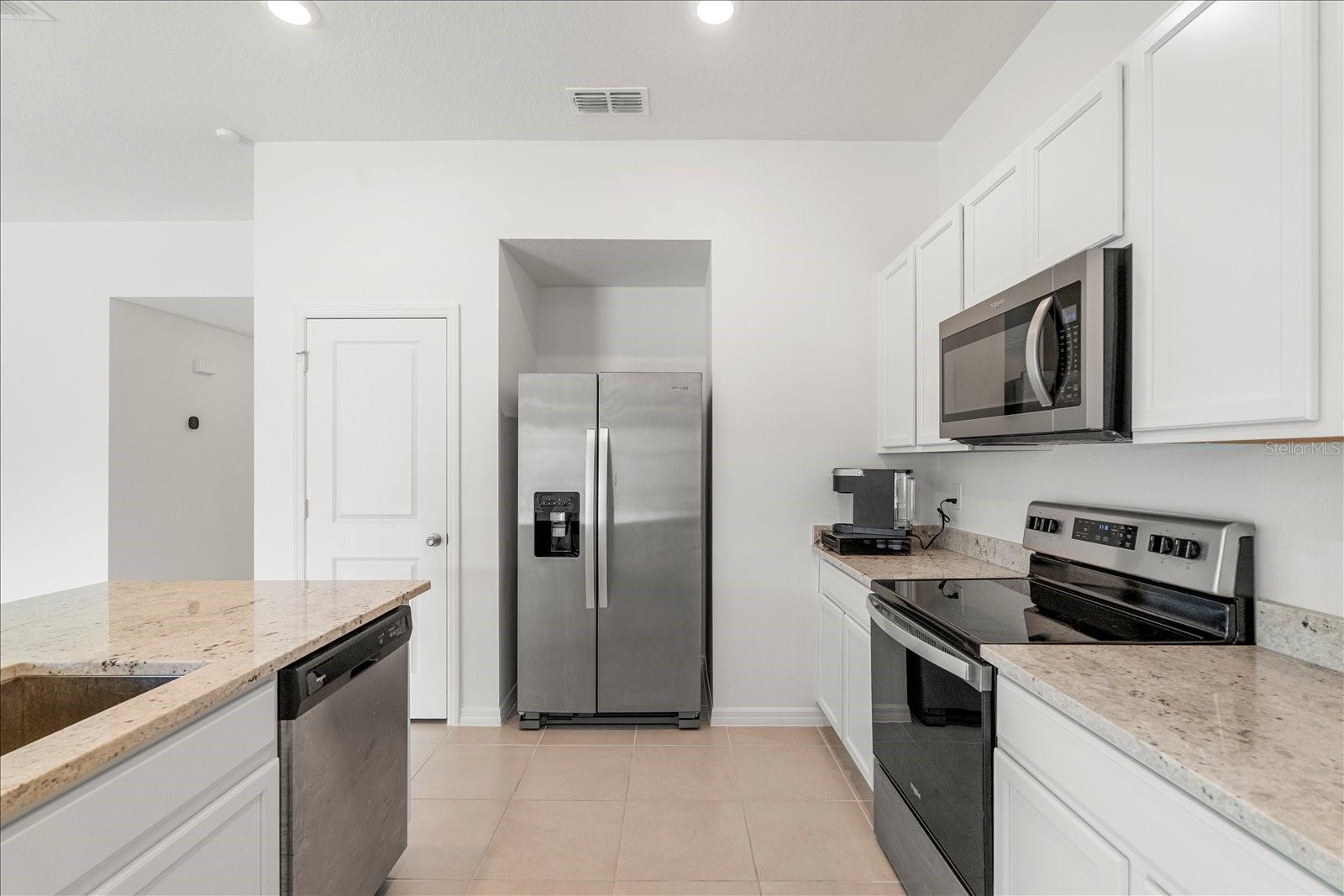 Image 14 of 32 For 1429 Mattie Pointe Lane