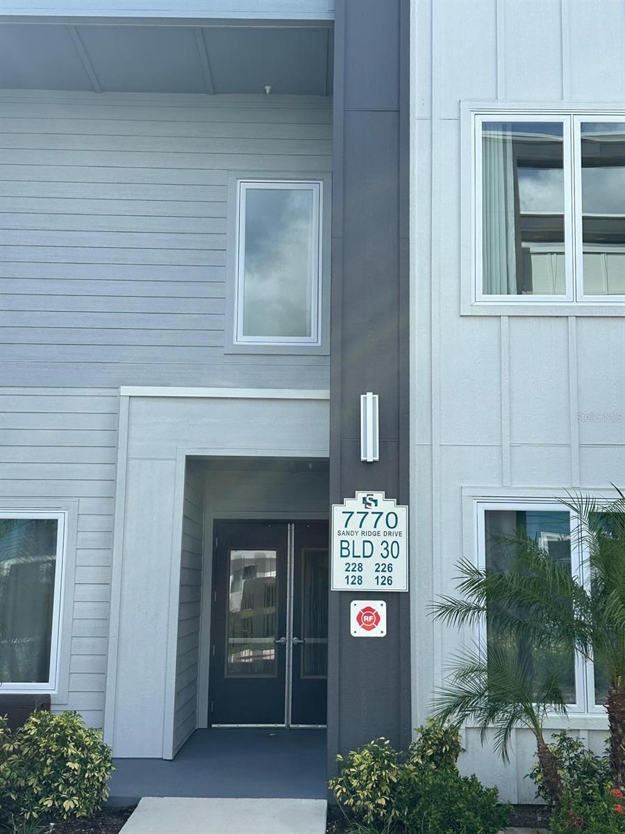 Image 30 of 33 For 7770 Sandy Ridge Drive 126