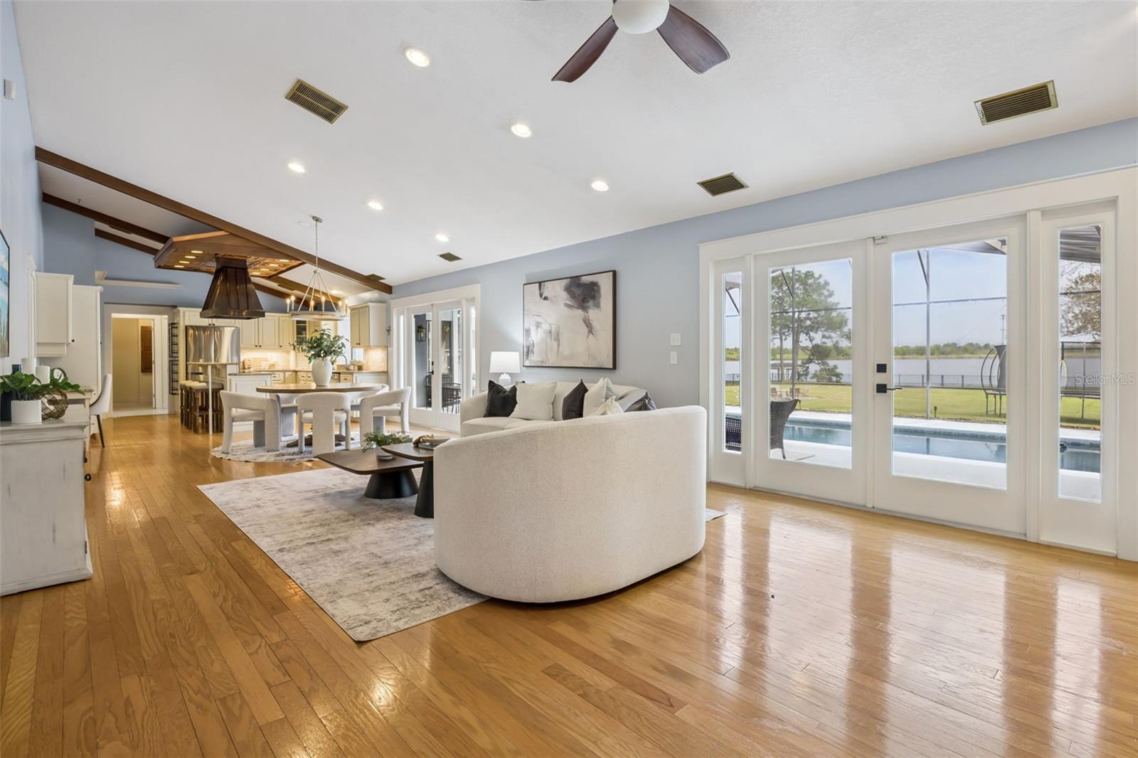 Image 11 of 74 For 14126 Lake Tilden Boulevard