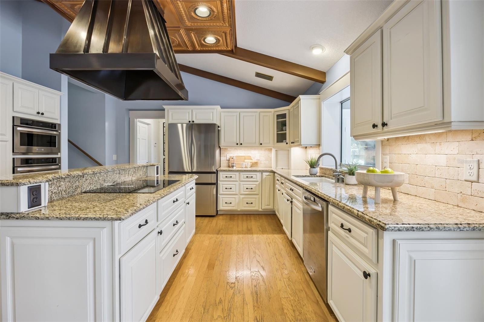 Image 21 of 74 For 14126 Lake Tilden Boulevard