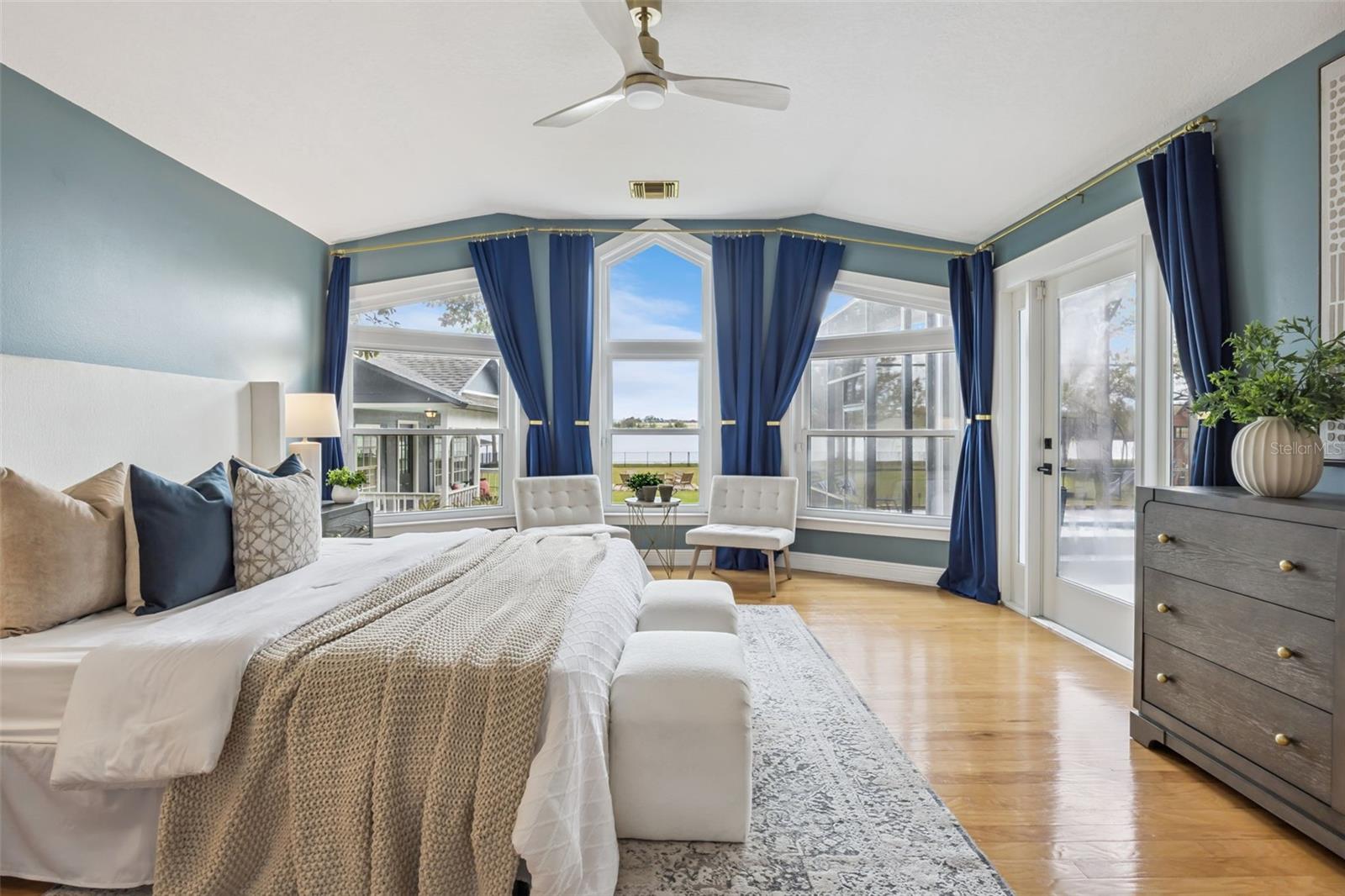 Image 26 of 74 For 14126 Lake Tilden Boulevard