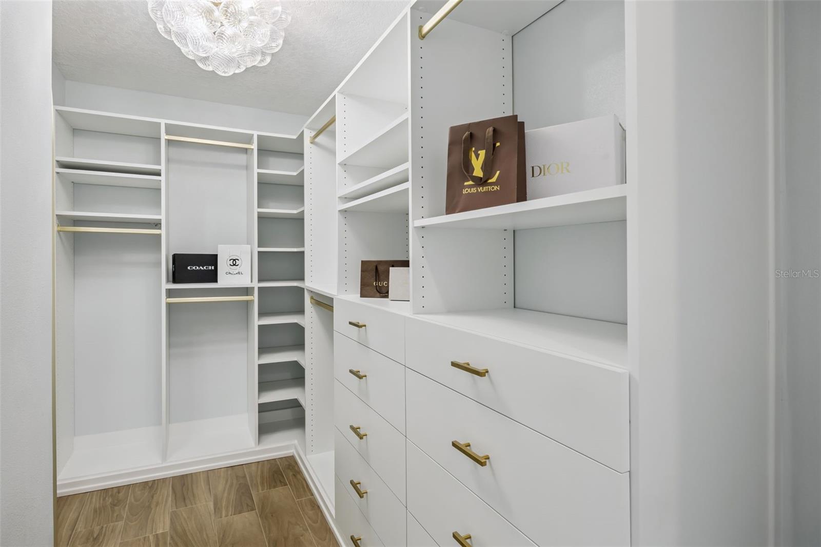 Image 39 of 74 For 14126 Lake Tilden Boulevard