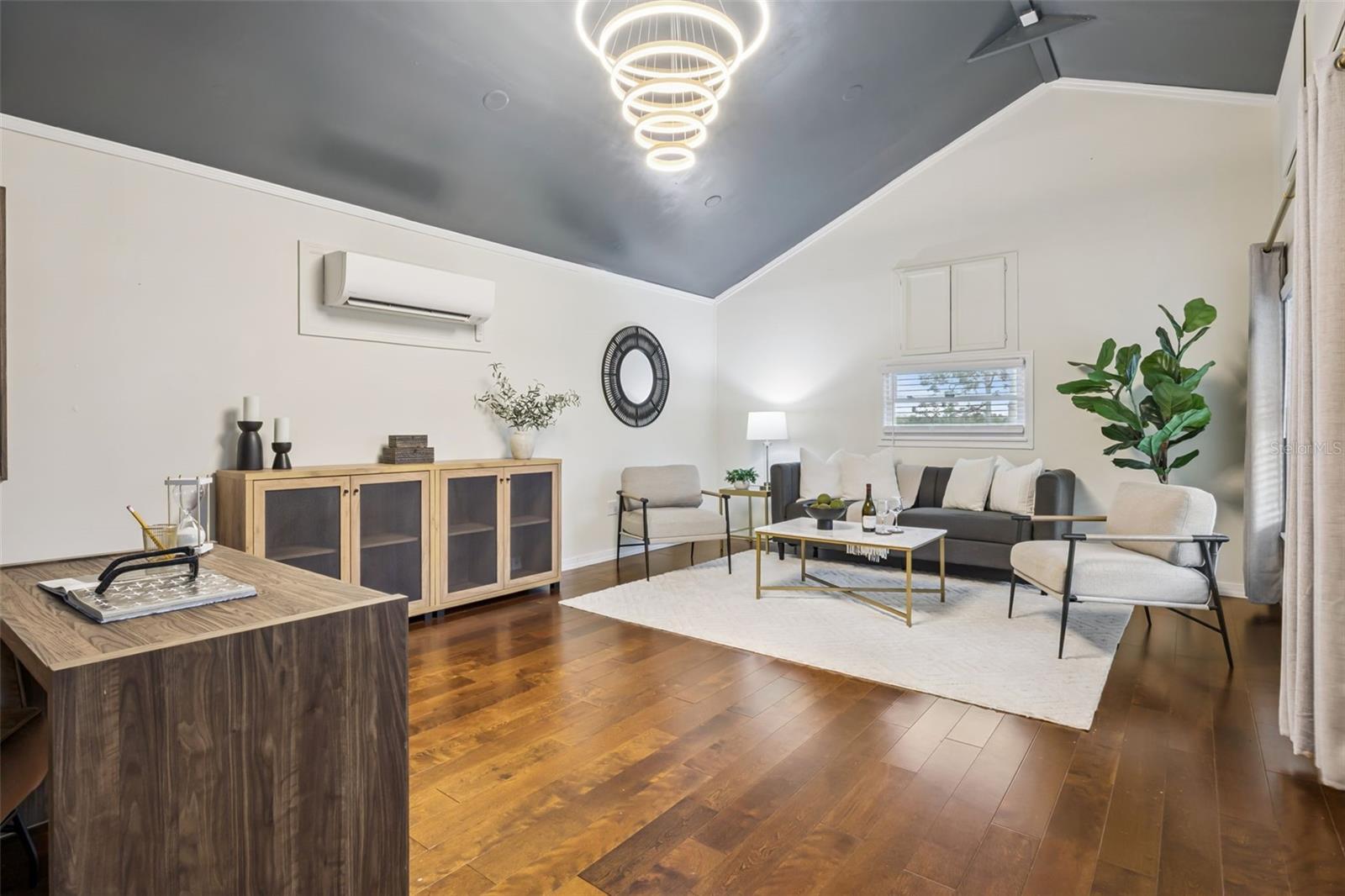 Image 47 of 74 For 14126 Lake Tilden Boulevard