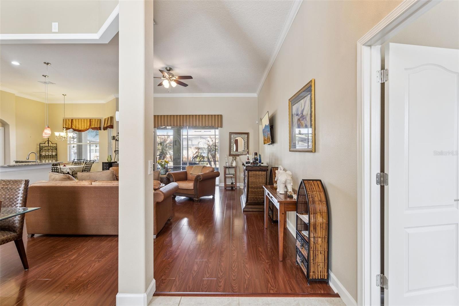 Image 6 of 47 For 2876 Sandy Cay Street