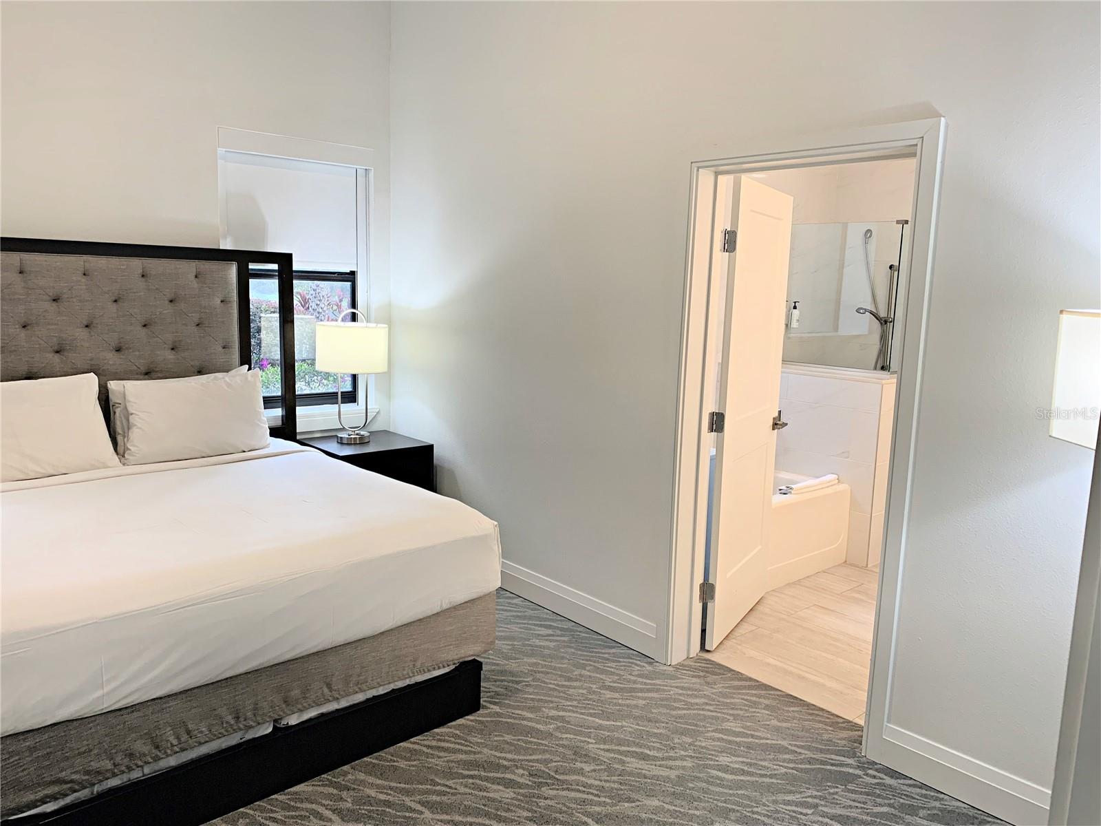 Image 18 of 62 For 14501 Grove Resort Avenue 3109