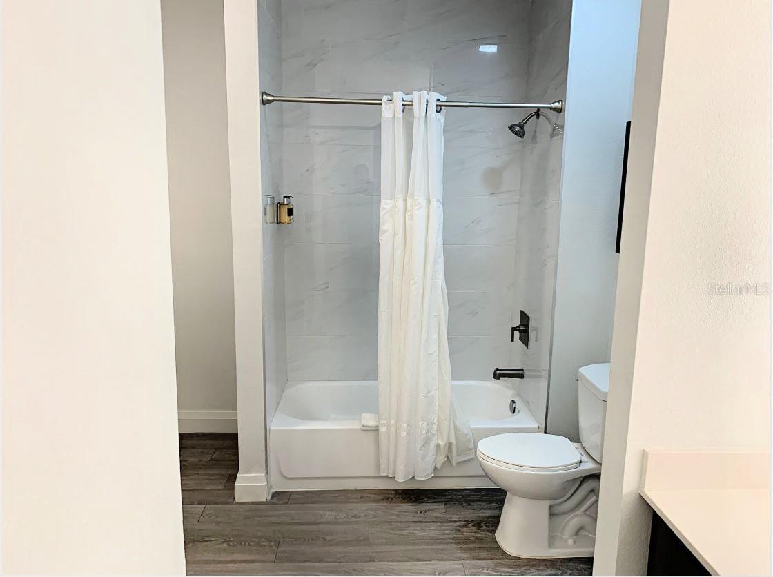 Image 30 of 62 For 14501 Grove Resort Avenue 3109