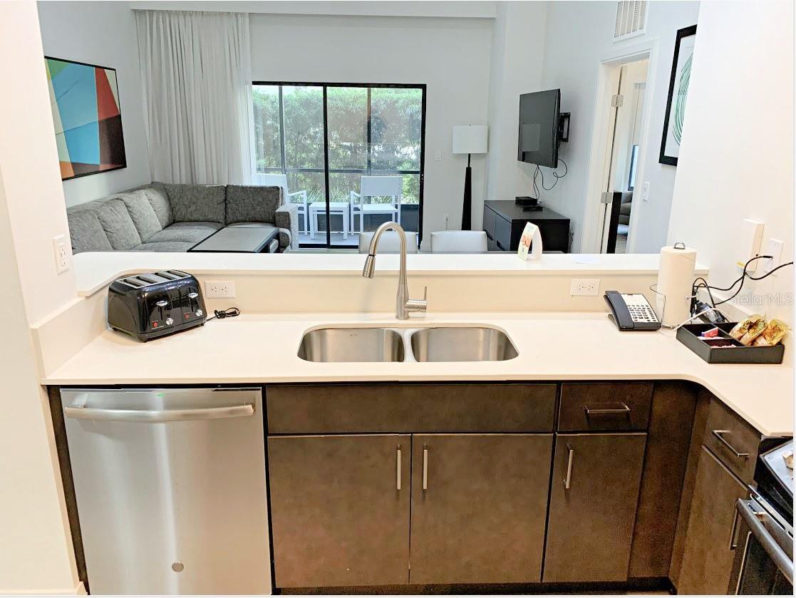 Image 6 of 62 For 14501 Grove Resort Avenue 3109