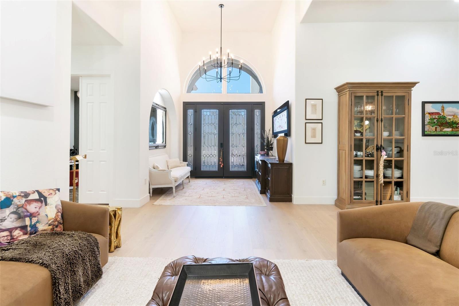 Image 17 of 58 For 5468 Tildens Grove Boulevard