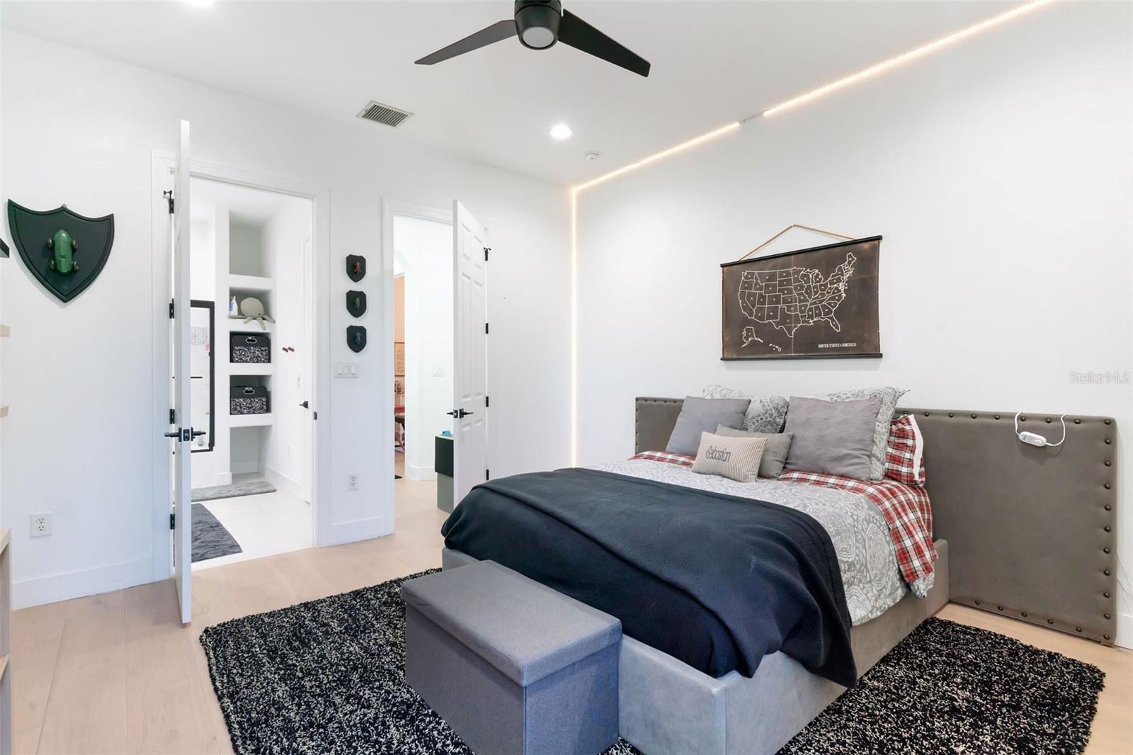 Image 45 of 58 For 5468 Tildens Grove Boulevard