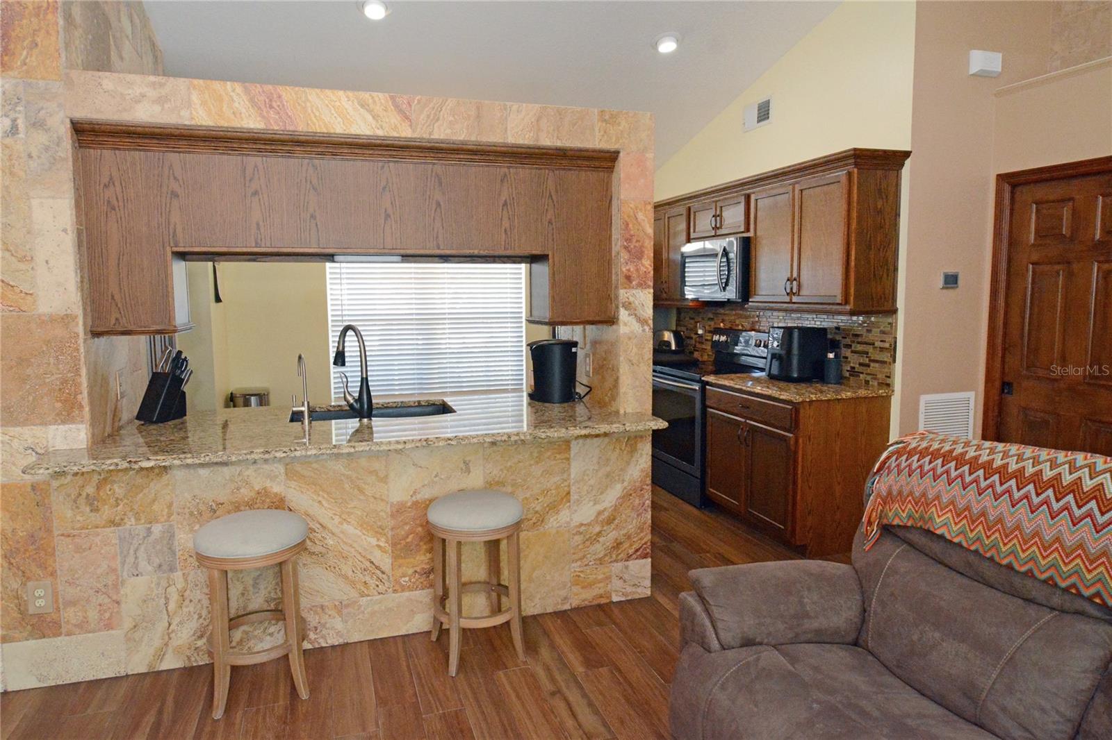 Image 20 of 37 For 19 Spring Ridge Drive