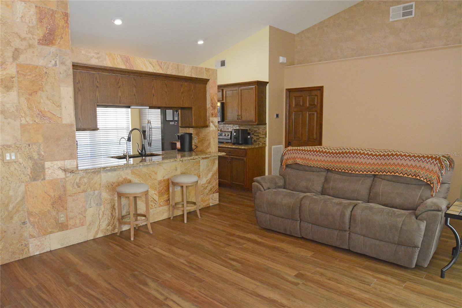 Image 23 of 37 For 19 Spring Ridge Drive