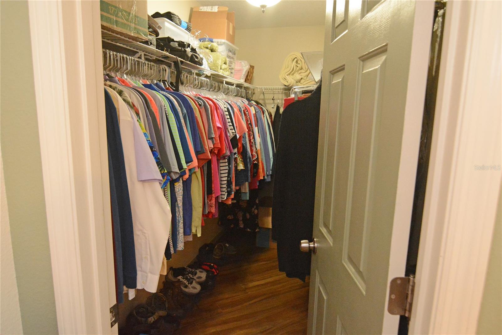 Image 29 of 37 For 19 Spring Ridge Drive