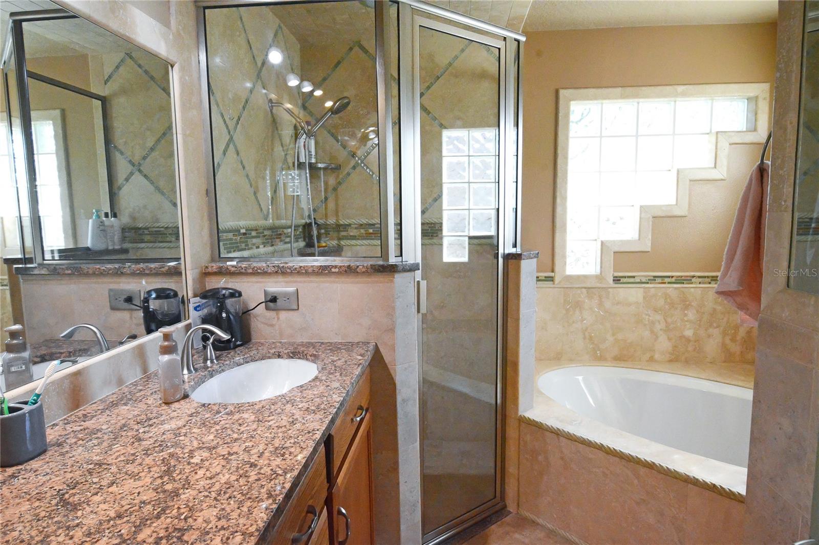 Image 30 of 37 For 19 Spring Ridge Drive