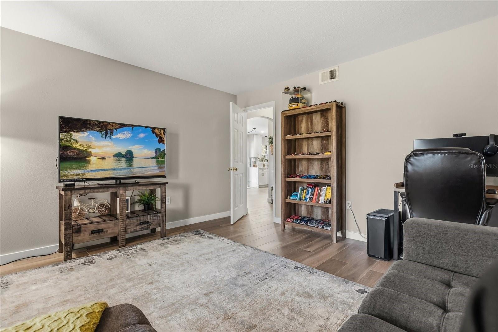 Image 11 of 59 For 7554 Lake Andrea Circle