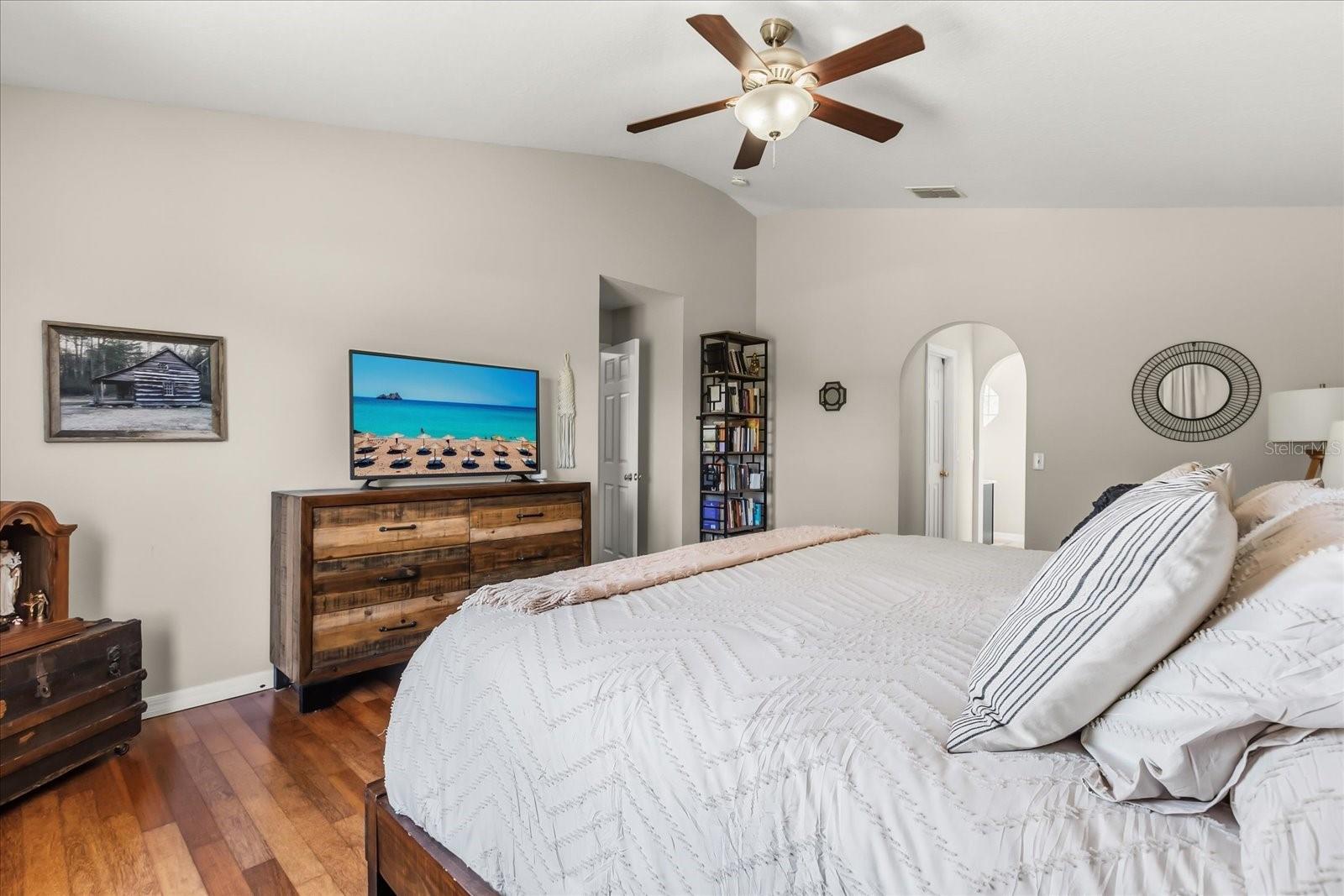 Image 32 of 59 For 7554 Lake Andrea Circle