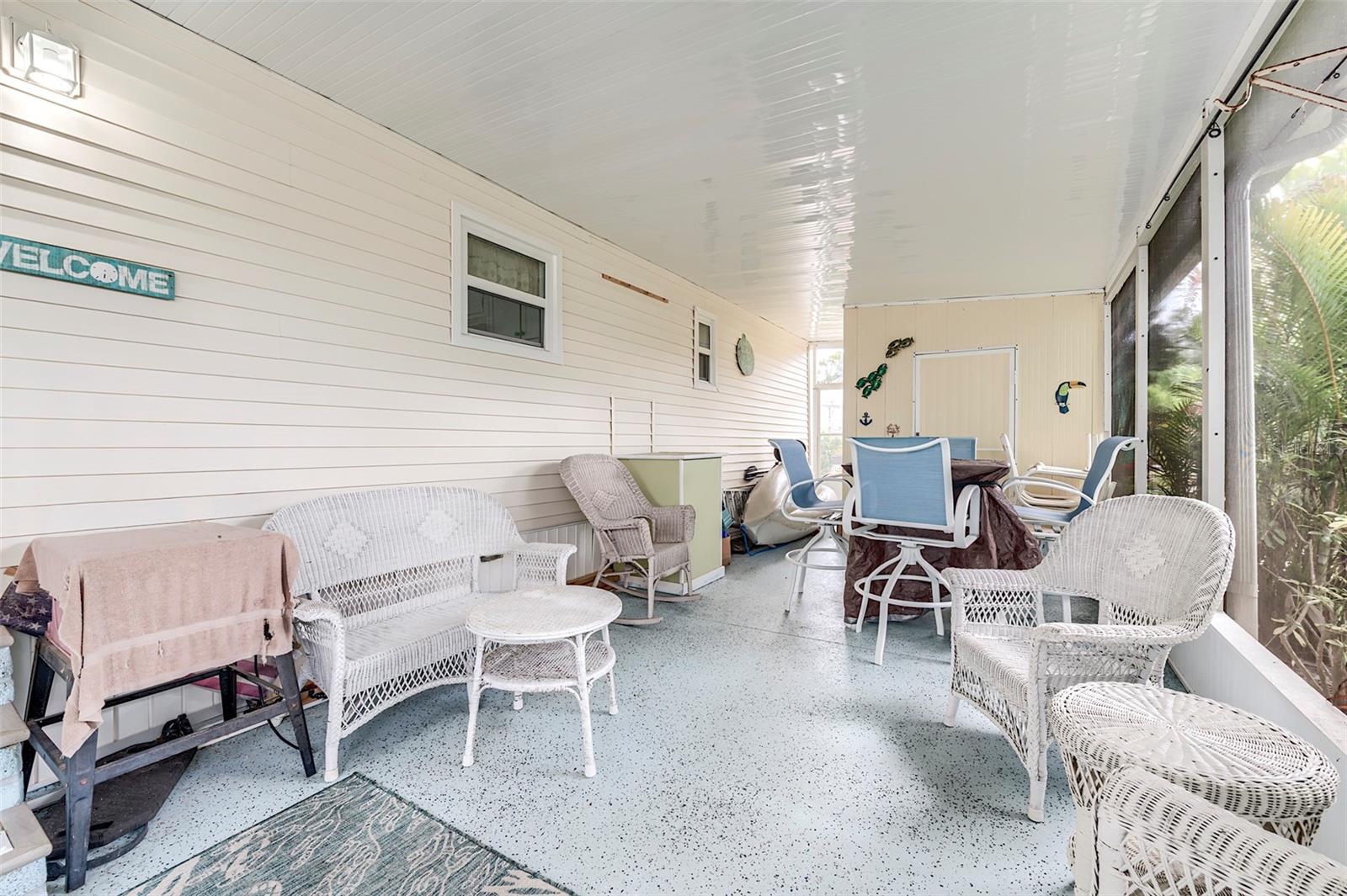 Image 25 of 38 For 24631 Seas Boulevard