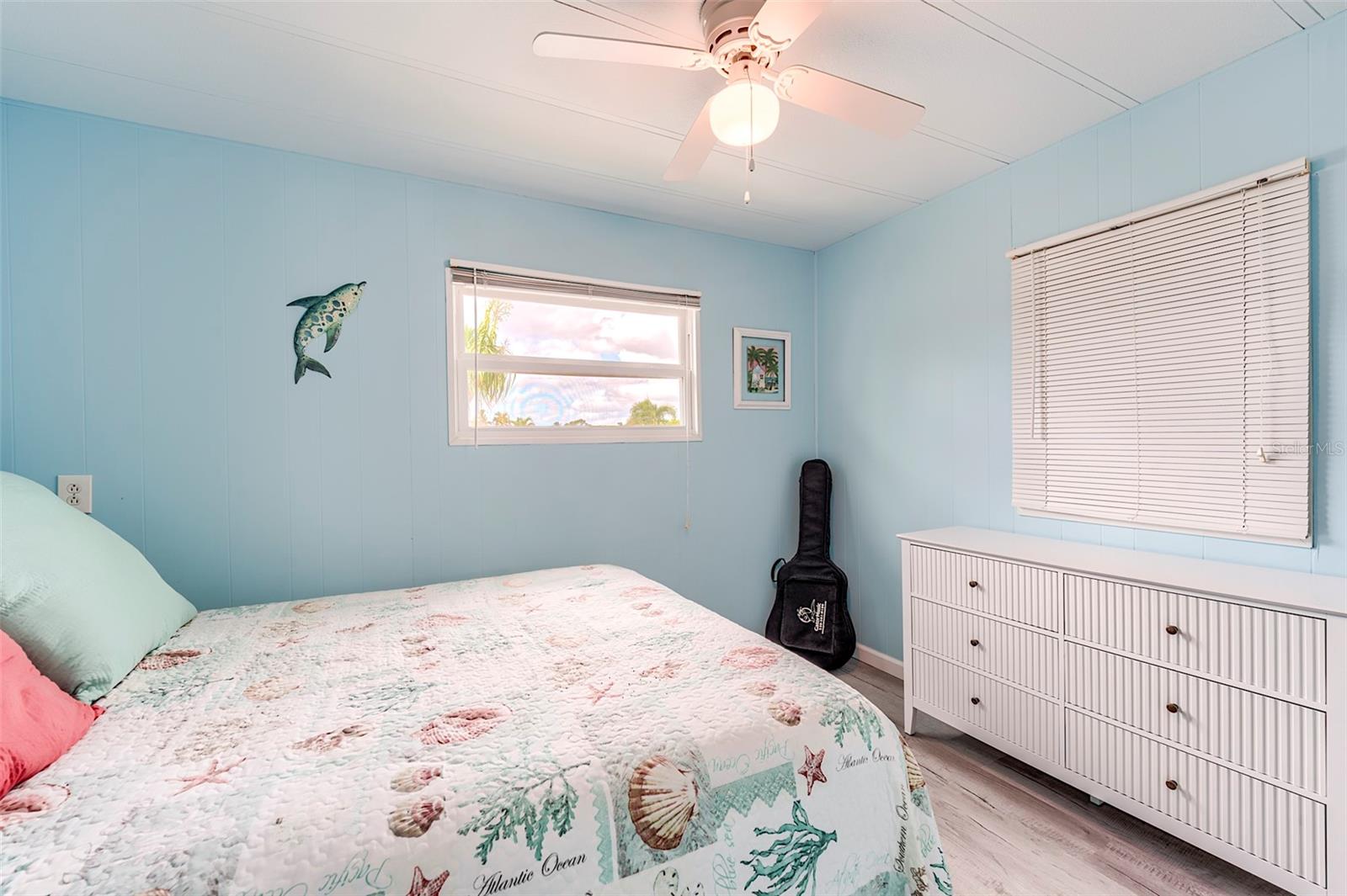 Image 4 of 38 For 24631 Seas Boulevard