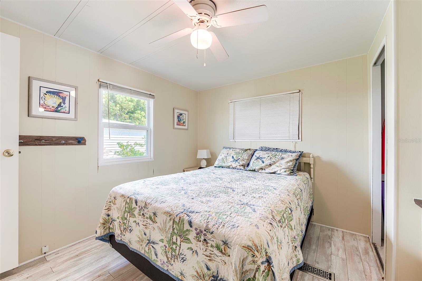 Image 7 of 38 For 24631 Seas Boulevard