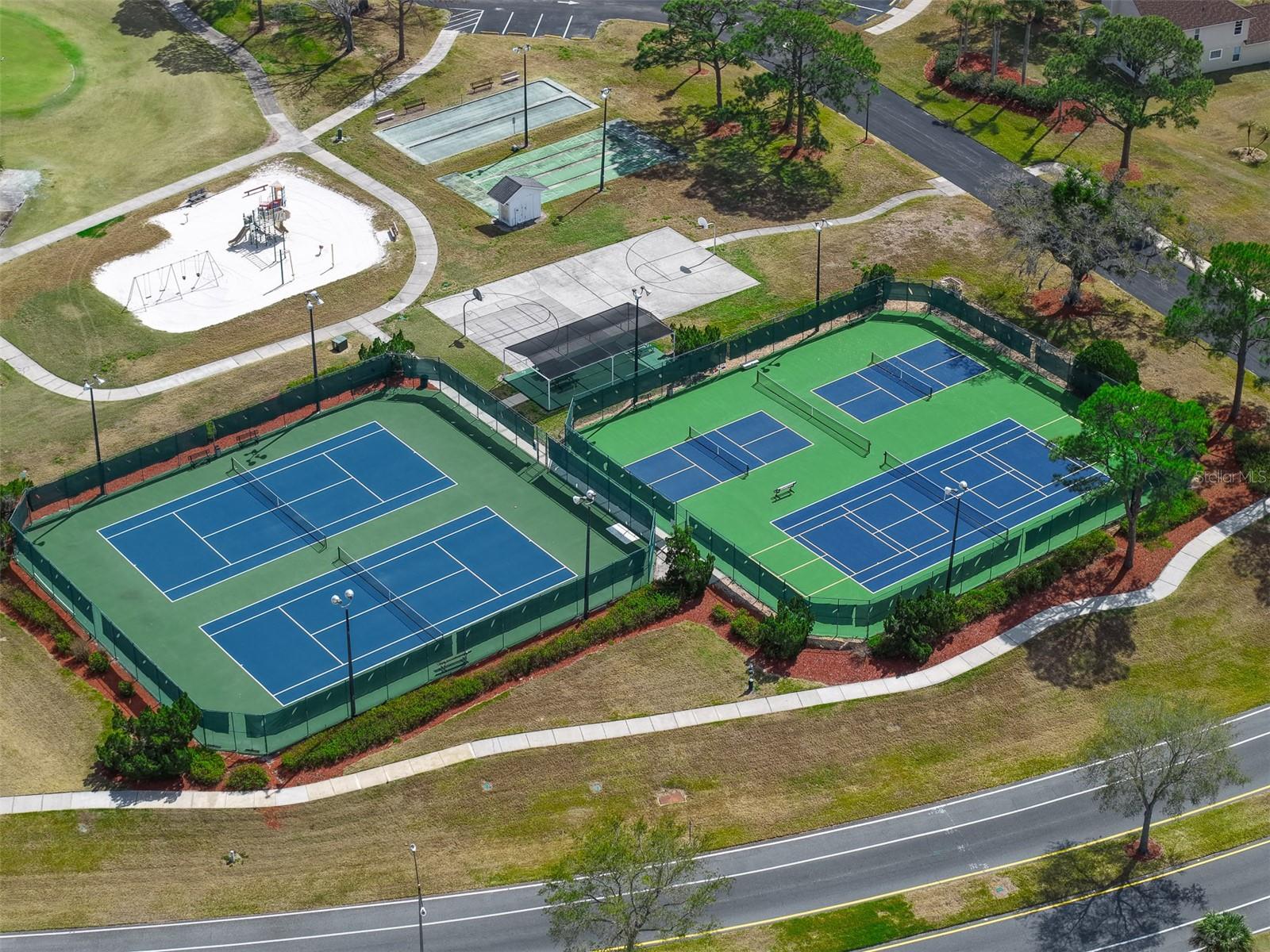 Image 3 of 24 For 3237 Candle Ridge Drive 103