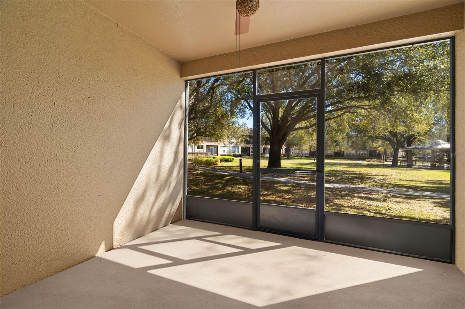 Image 16 of 28 For 2595 Metro Sevilla Drive 103