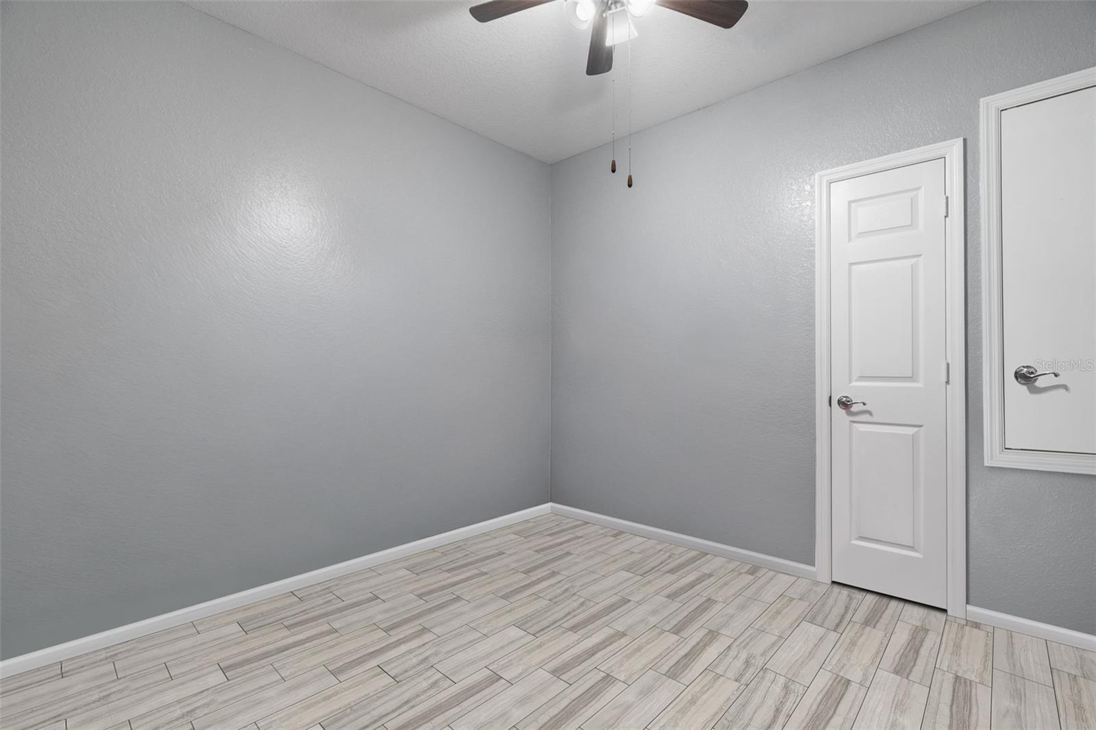 Image 24 of 28 For 2595 Metro Sevilla Drive 103