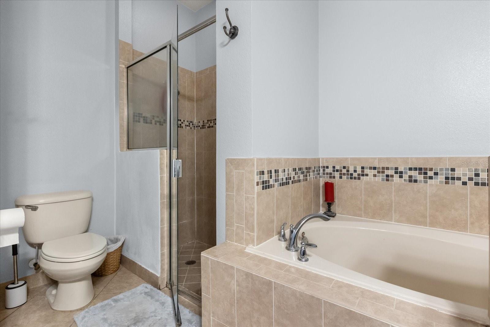 Image 15 of 30 For 11401 Evesham Drive