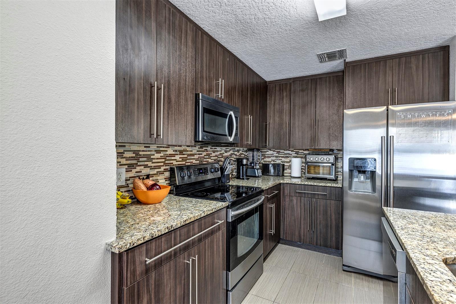 Image 12 of 30 For 688 Cresting Oak Circle 48