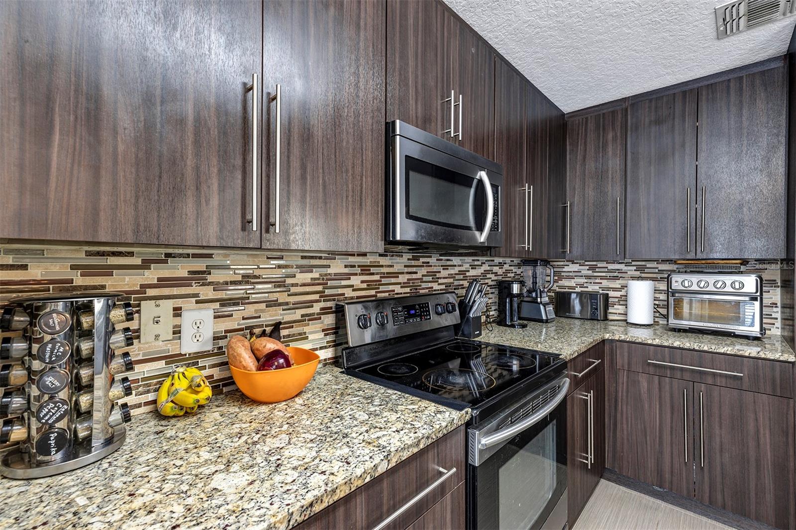 Image 26 of 30 For 688 Cresting Oak Circle 48