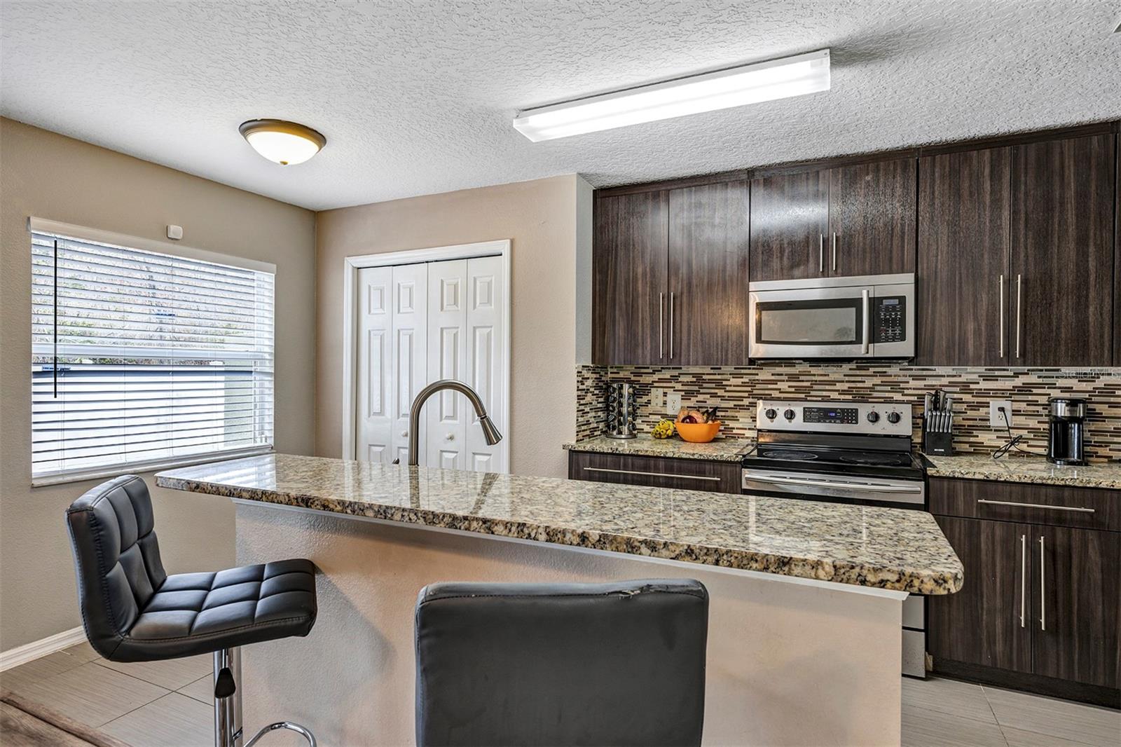 Image 8 of 30 For 688 Cresting Oak Circle 48