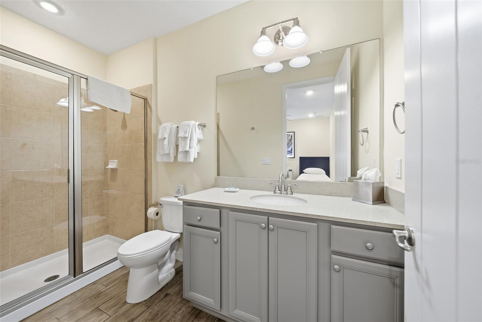 Image 34 of 64 For 8017 Surf Street