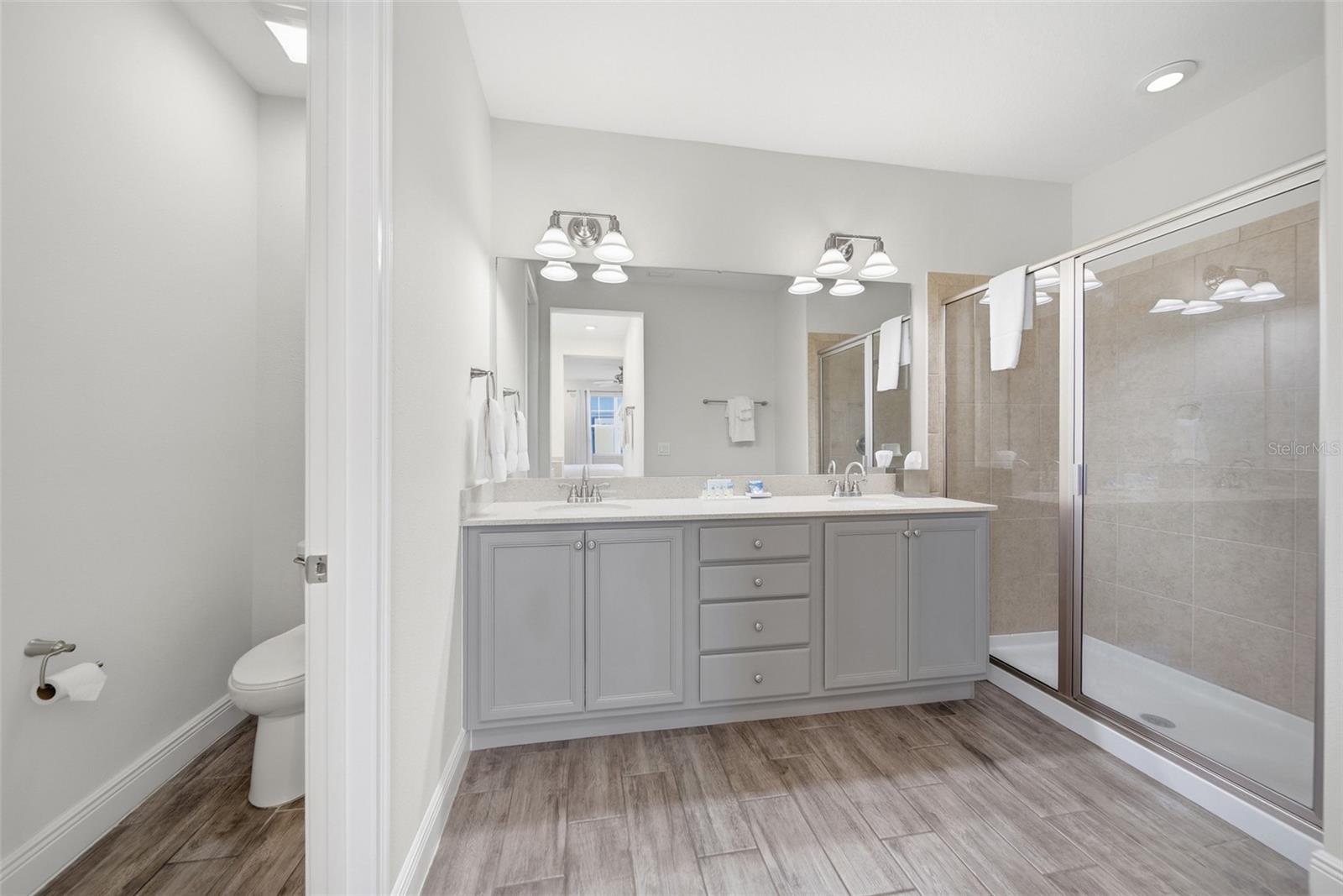 Image 39 of 64 For 8017 Surf Street